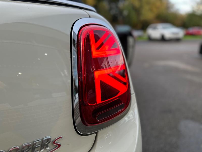 Used MINI Convertible 2020 for sale - 76888128: Photo 39