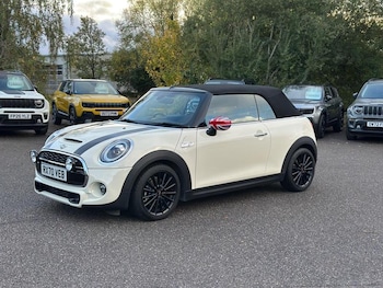 Used MINI Convertible 2020 for sale - 76888128: Photo