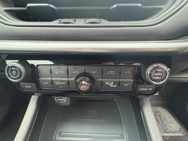 Used Jeep Compass 2025 for sale - 76888115: Photo 12