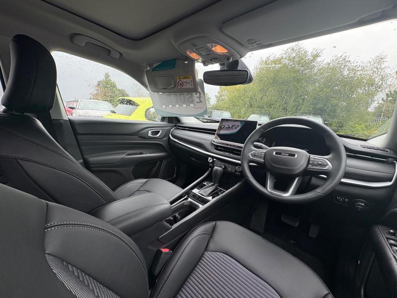 Used Jeep Compass 2025 for sale - 76888115: Photo 8