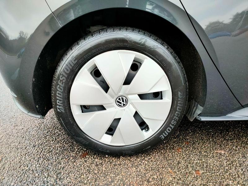 Used Volkswagen ID.3 2023 for sale - 76984787: Photo 10