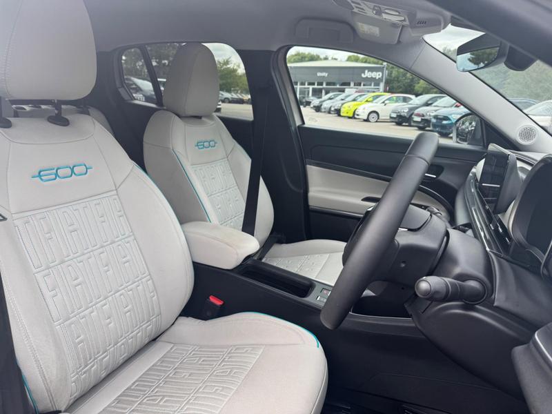 Used Fiat 600 2024 for sale - 76888122: Photo 15