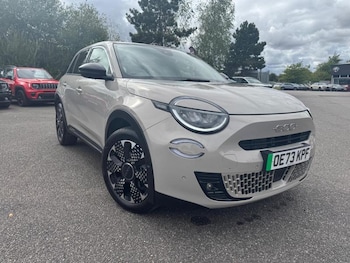 Used Fiat 600 2024 for sale - 76888122: Photo