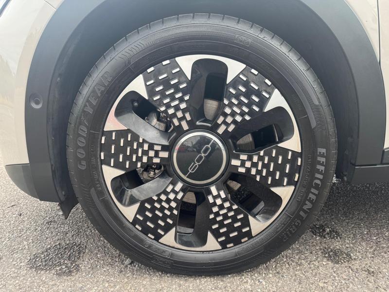 Used Fiat 600 2024 for sale - 76888122: Photo 28