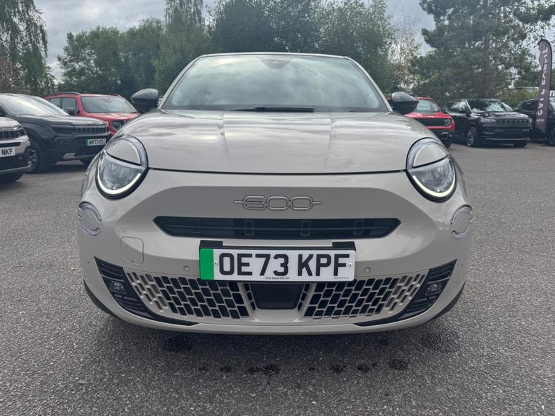 Used Fiat 600 2024 for sale - 76888122: Photo 3