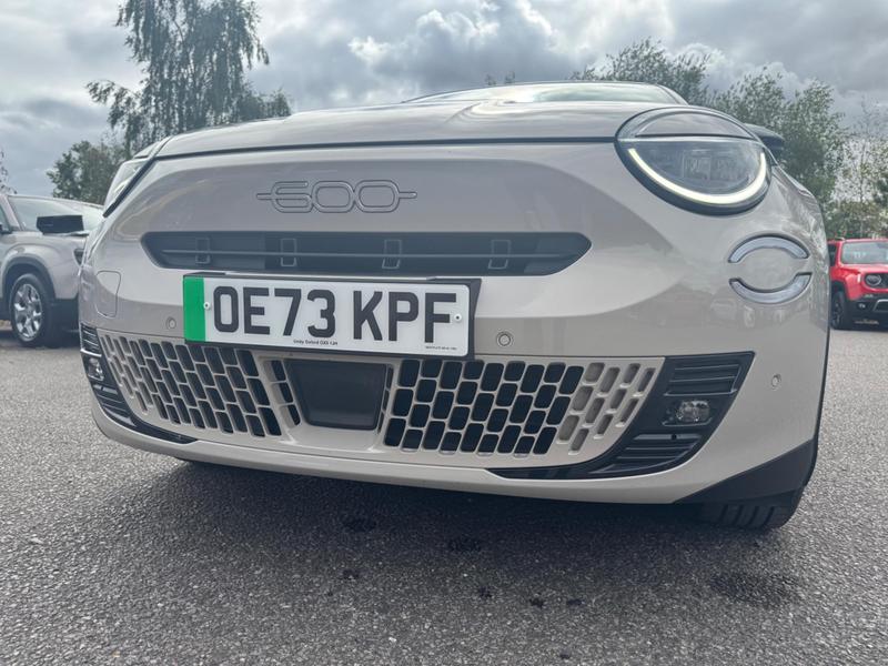 Used Fiat 600 2024 for sale - 76888122: Photo 46