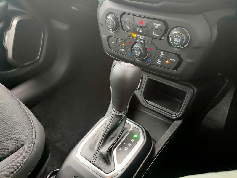 Used Jeep Renegade for sale - 77447638: Photo 44