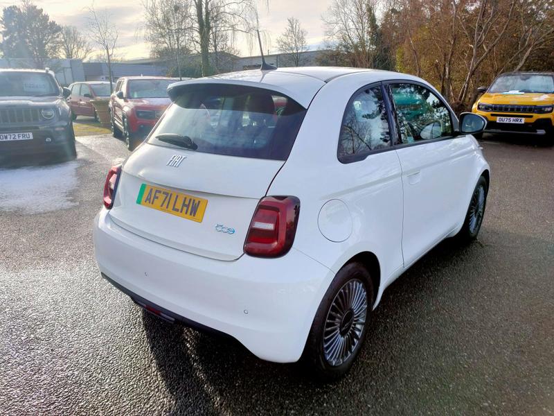 Used Fiat 500e 2021 for sale - 77116897: Photo 4