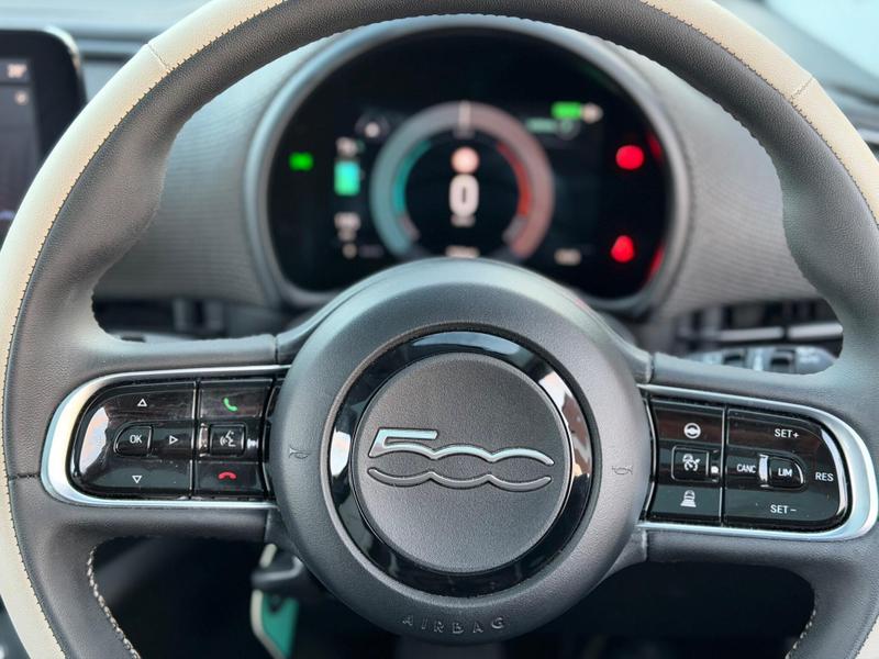 Used Fiat 500 2022 for sale - 77965891: Photo 32