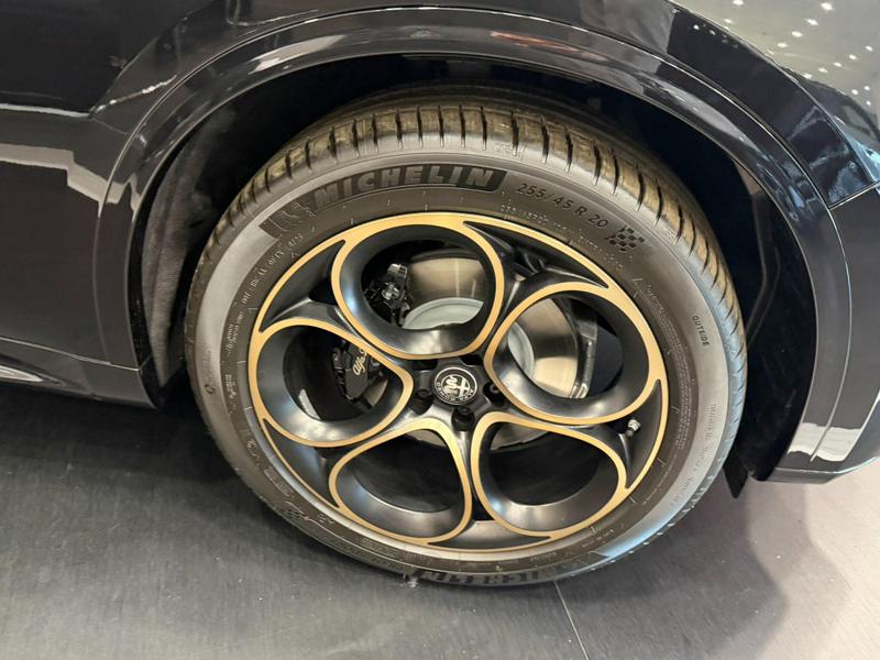 Used Alfa Romeo Stelvio for sale - 77747057: Photo 2