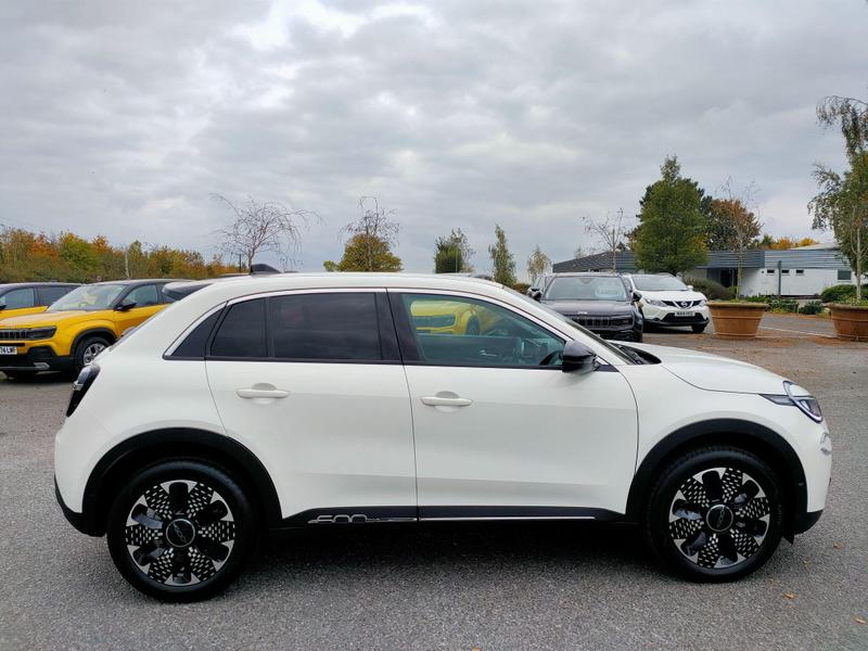 Used Fiat 600 2025 for sale - 76888220: Photo 14