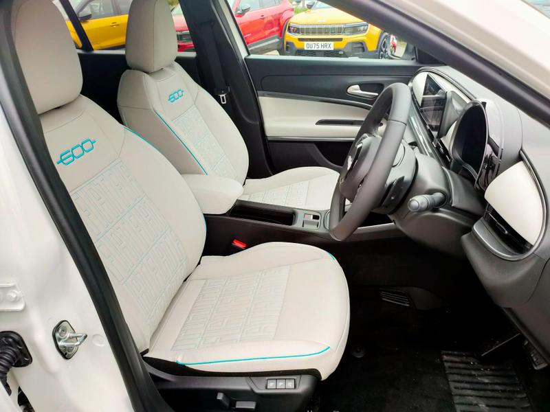 Used Fiat 600 2025 for sale - 76888220: Photo 35