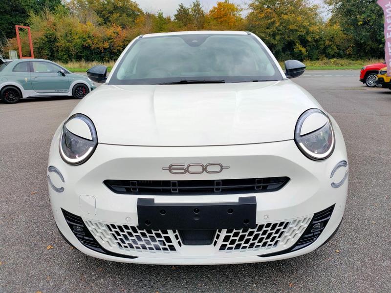 Used Fiat 600 2025 for sale - 76888220: Photo 5