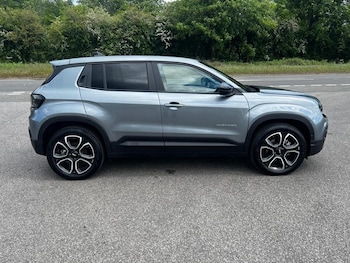 Used Jeep Avenger 2025 for sale - 78602902: Photo