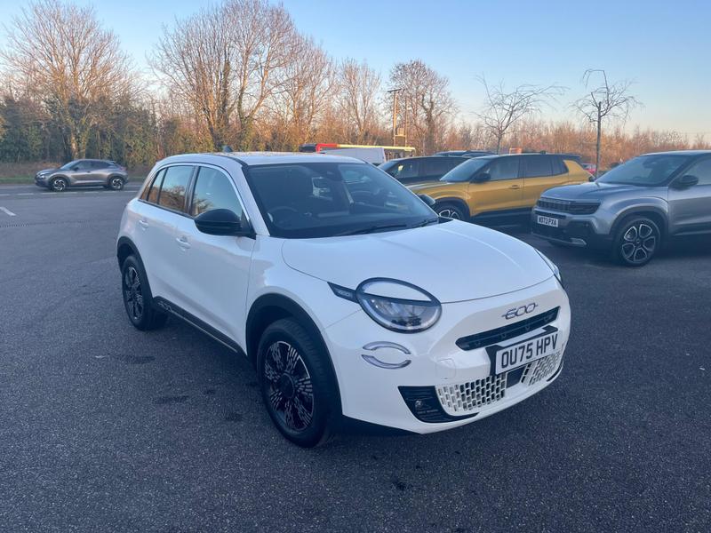 Used Fiat 600 2025 for sale - 77724760: Photo 1