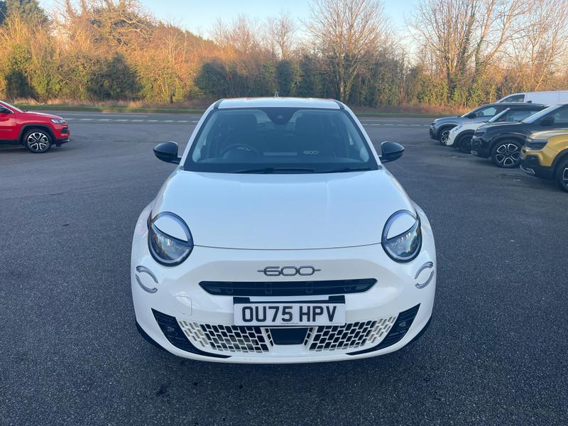 Used Fiat 600 2025 for sale - 77724760: Photo 2