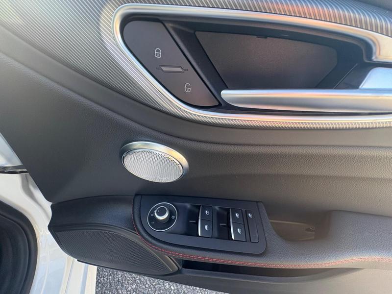 Used Alfa Romeo Giulia for sale - 77447547: Photo 19