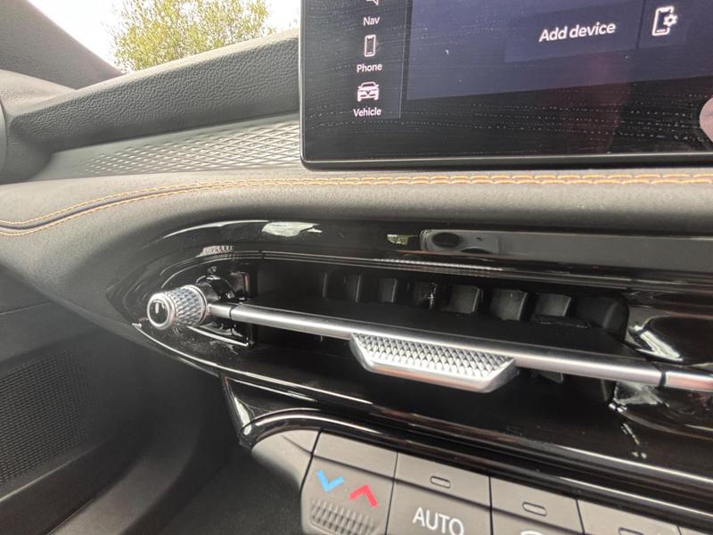 Used Alfa Romeo Tonale 2024 for sale - 76888110: Photo 44