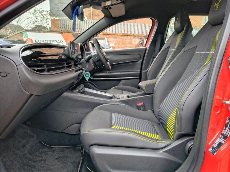 Used Abarth 600e 2025 for sale - 77493532: Photo 35