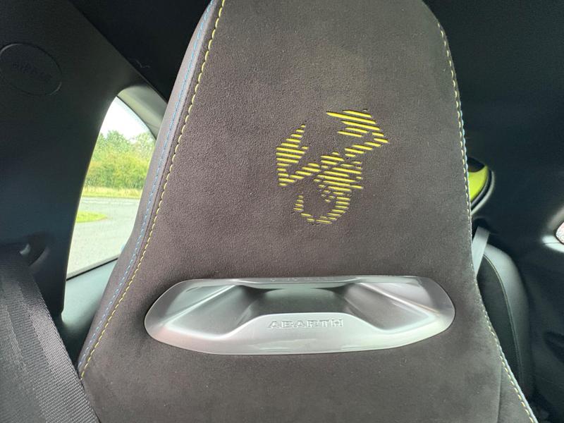 Used Abarth 500 2023 for sale - 76888071: Photo 30