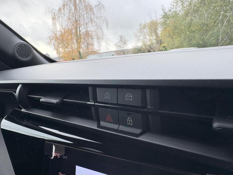 Used Alfa Romeo Junior 2025 for sale - 76888179: Photo 11