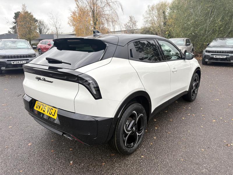 Used Alfa Romeo Junior 2025 for sale - 76888179: Photo 9