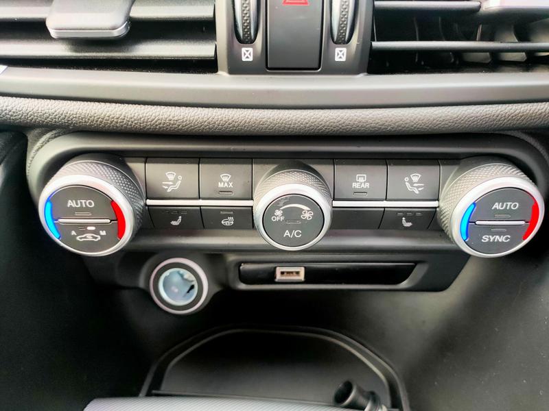 Used Alfa Romeo Giulia 2023 for sale - 76888191: Photo 32