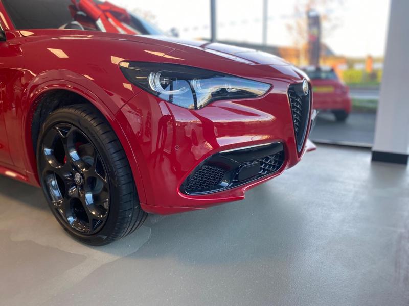 Used Alfa Romeo Stelvio for sale - 77447556: Photo 2