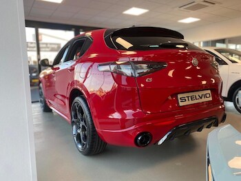 Used Alfa Romeo Stelvio undefined for sale - 77447556: Photo