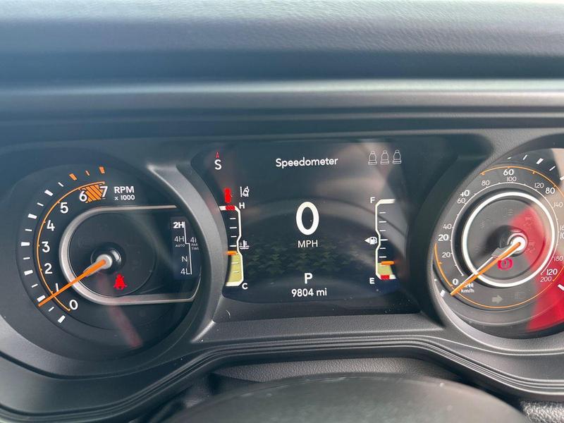 Used Jeep Wrangler 2024 for sale - 76888064: Photo 15