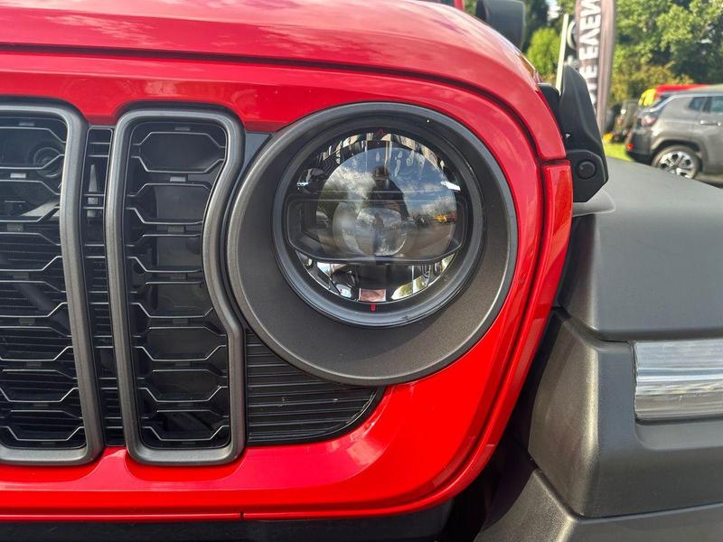 Used Jeep Wrangler 2024 for sale - 76888064: Photo 35