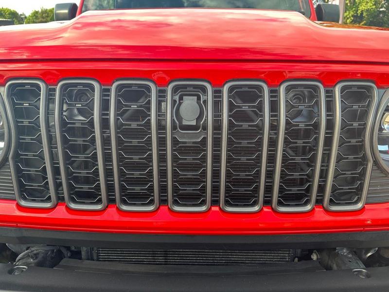 Used Jeep Wrangler 2024 for sale - 76888064: Photo 36