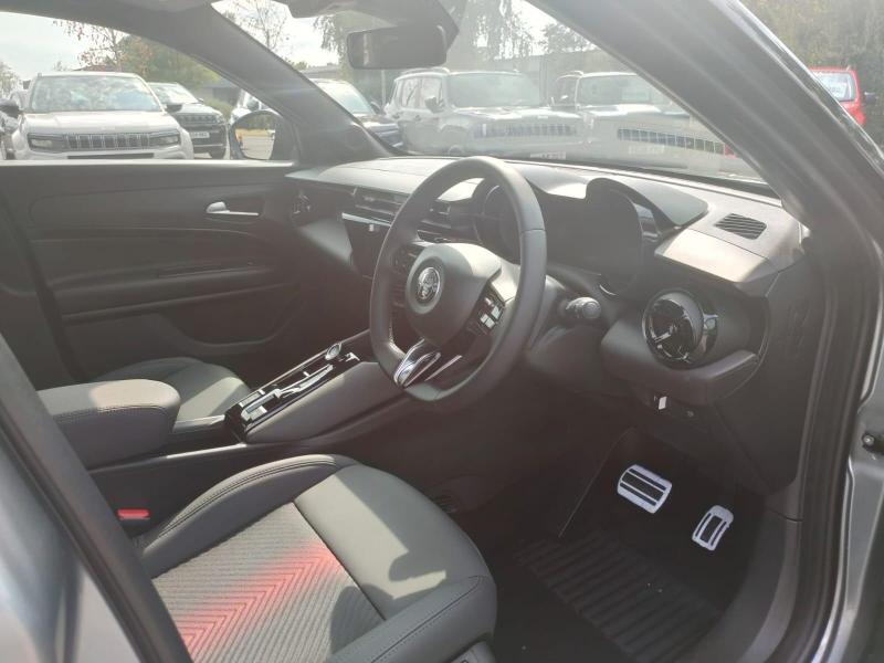 Used Alfa Romeo Junior 2025 for sale - 76888205: Photo 14