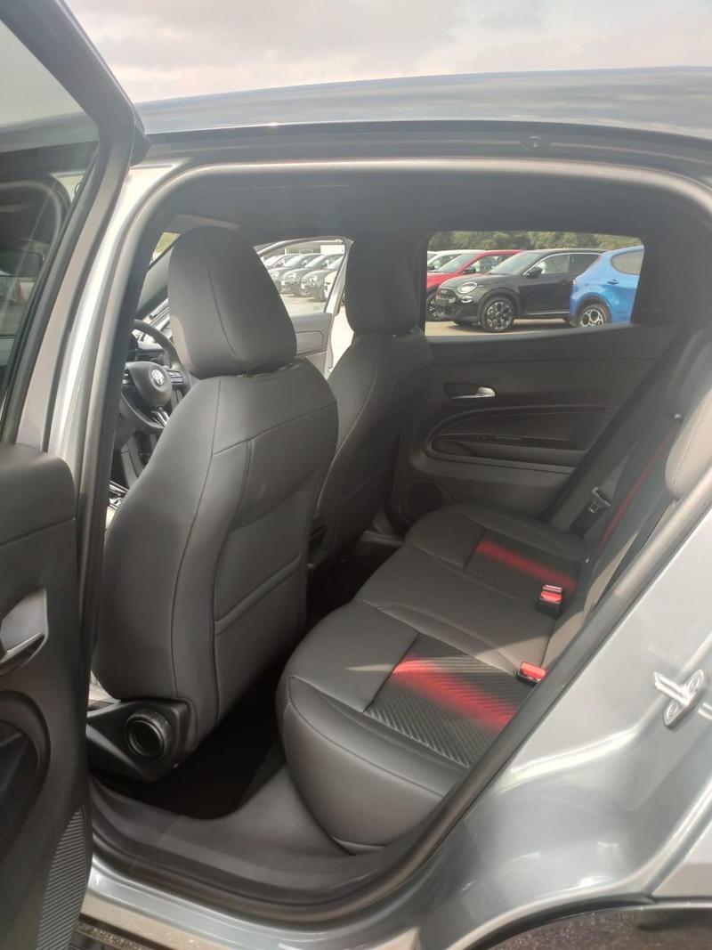 Used Alfa Romeo Junior 2025 for sale - 76888205: Photo 18