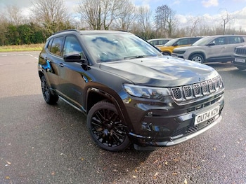 Used Jeep Compass 2024 for sale - 76882742: Photo