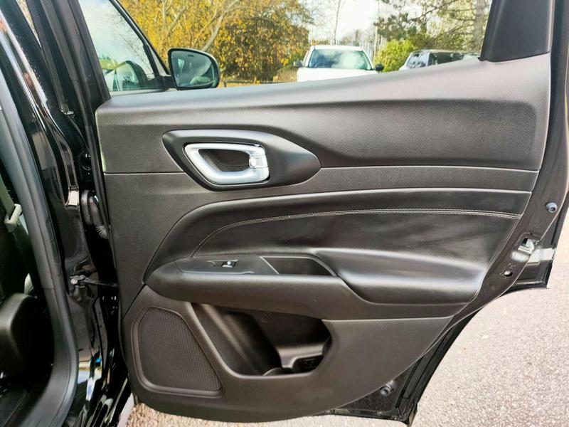 Used Jeep Compass 2024 for sale - 76882742: Photo 30