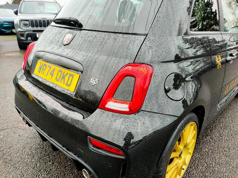 Used Abarth 695 2024 for sale - 76933582: Photo 13