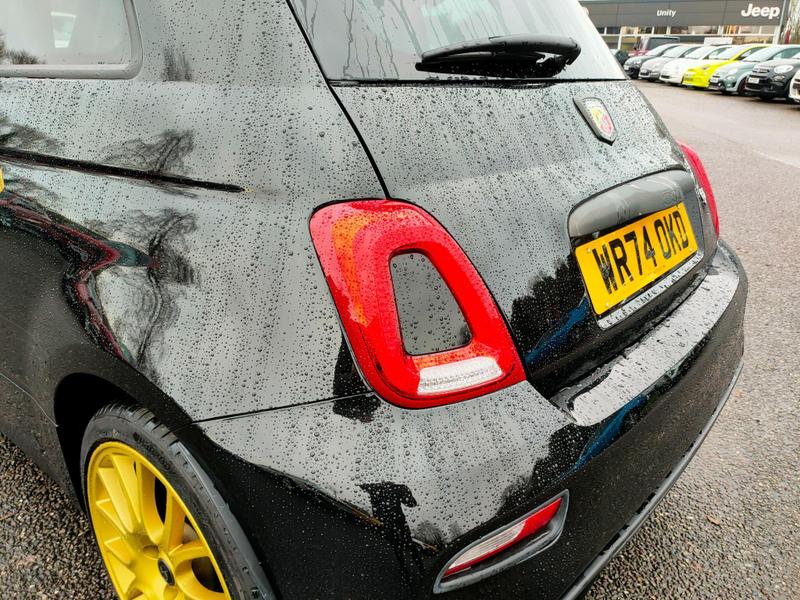 Used Abarth 695 2024 for sale - 76933582: Photo 14
