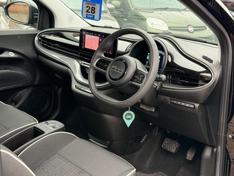 Used Fiat 500e 2023 for sale - 77965889: Photo 24