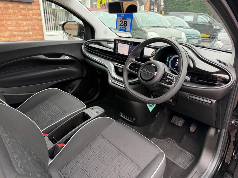 Used Fiat 500e 2023 for sale - 77965889: Photo 27
