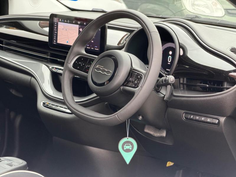 Used Fiat 500e 2023 for sale - 77965889: Photo 3