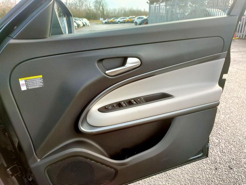 Used Fiat 600 for sale - 77447636: Photo 38