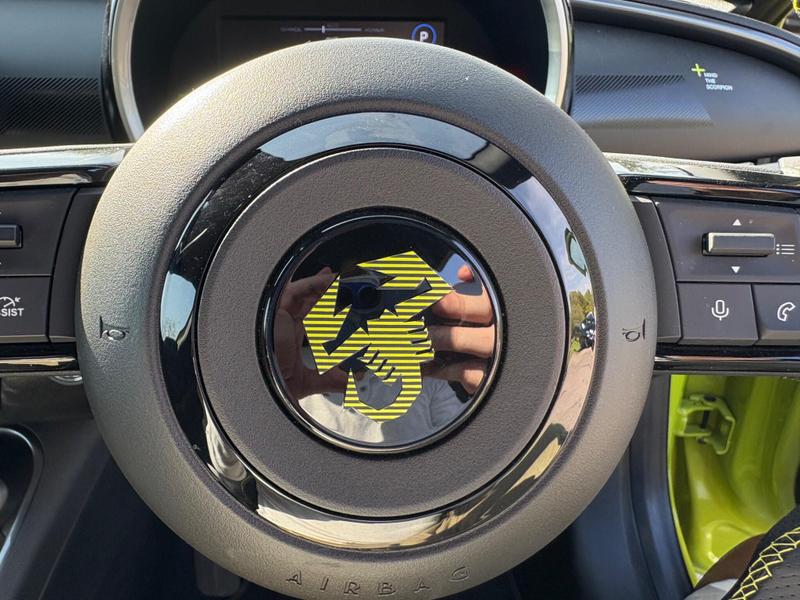 Used Abarth 600e 2025 for sale - 76887986: Photo 20