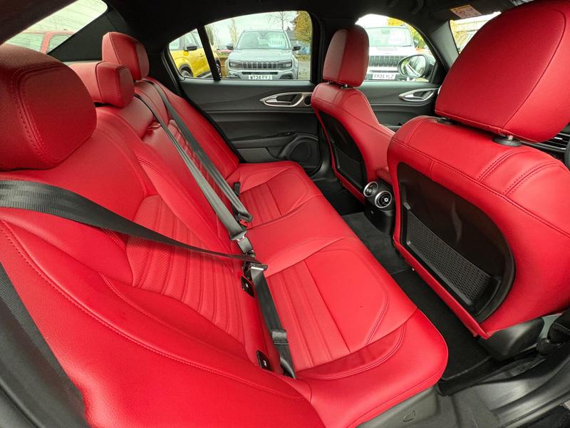 Used Alfa Romeo Giulia 2024 for sale - 76888176: Photo 13