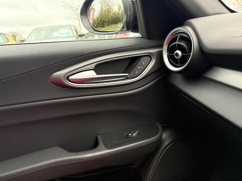 Used Alfa Romeo Giulia 2024 for sale - 76888176: Photo 18