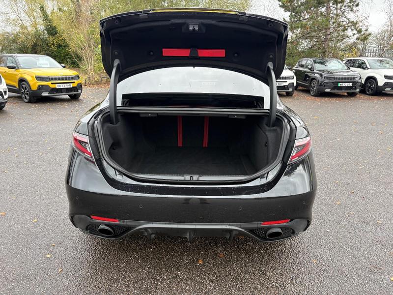 Used Alfa Romeo Giulia 2024 for sale - 76888176: Photo 30