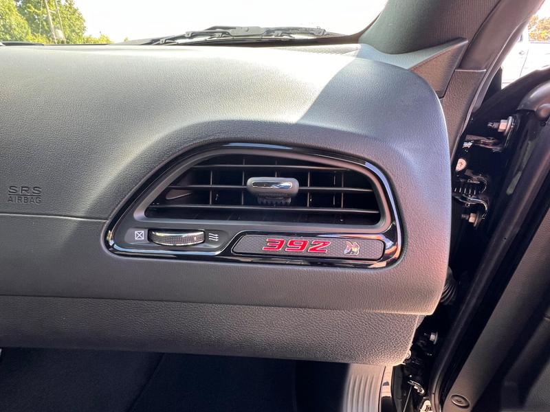 Used Dodge Challenger for sale - 77918687: Photo 20