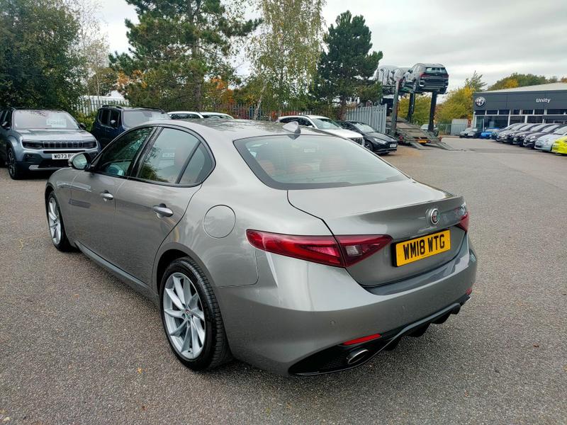 Used Alfa Romeo Giulia 2018 for sale - 76888060: Photo 12