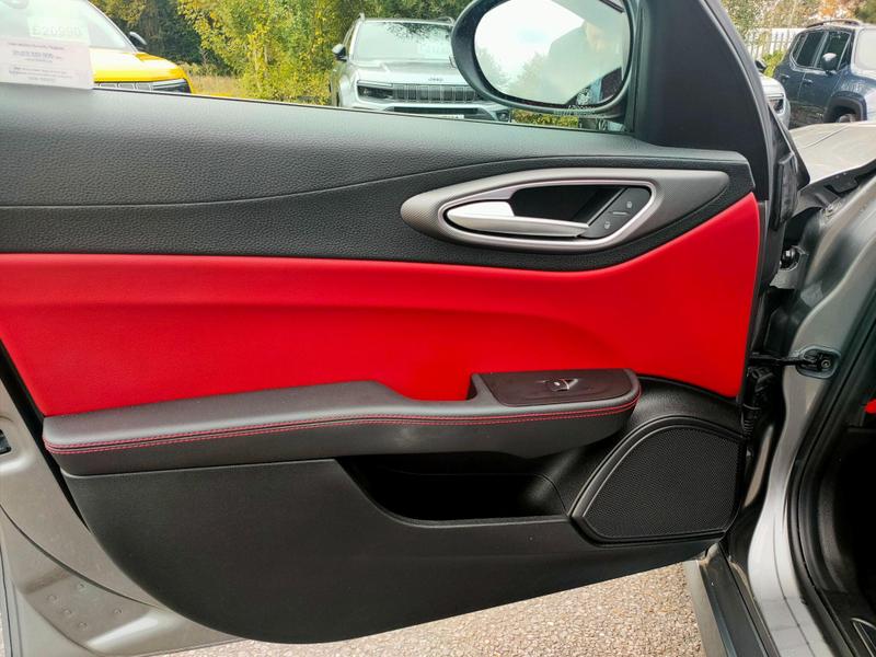 Used Alfa Romeo Giulia 2018 for sale - 76888060: Photo 20