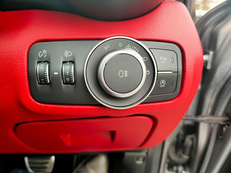 Used Alfa Romeo Giulia 2018 for sale - 76888060: Photo 33